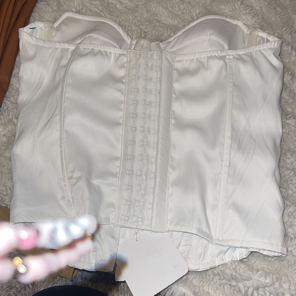 Kiki Riki ivory corset - Picture 3 of 6